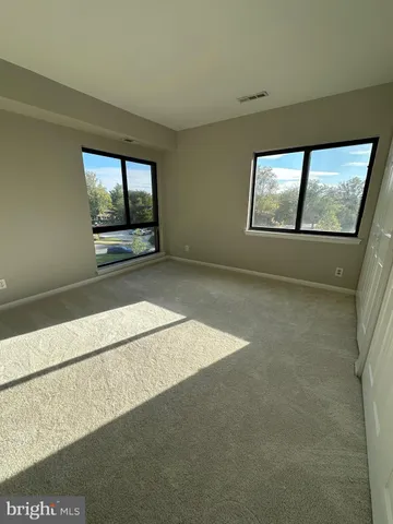 $219,000 | 6091 Majors Lane, Unit 11, Columbia, MD 21045