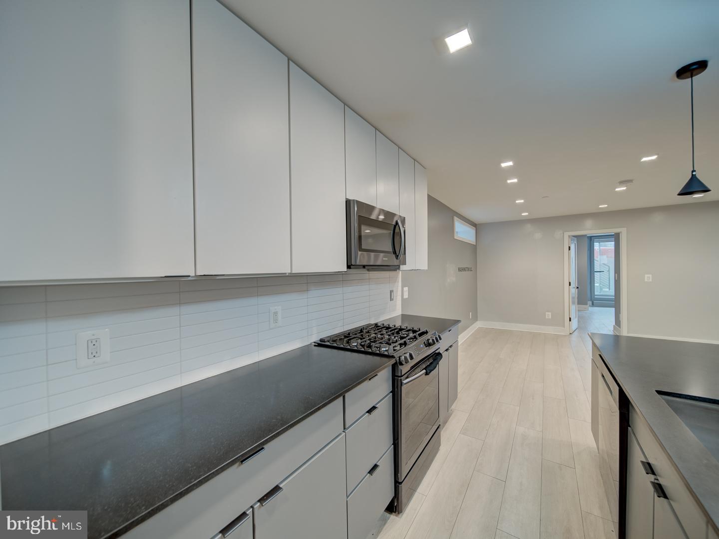 615 15th Street Northeast, Unit 1 Washington, DC 20002 - Photo 8 of 29
