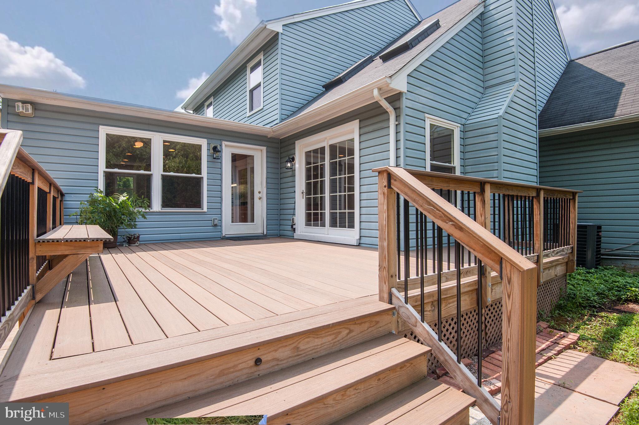 3028 Emerald Chase Drive Herndon, VA 20171 - Photo 16 of 44