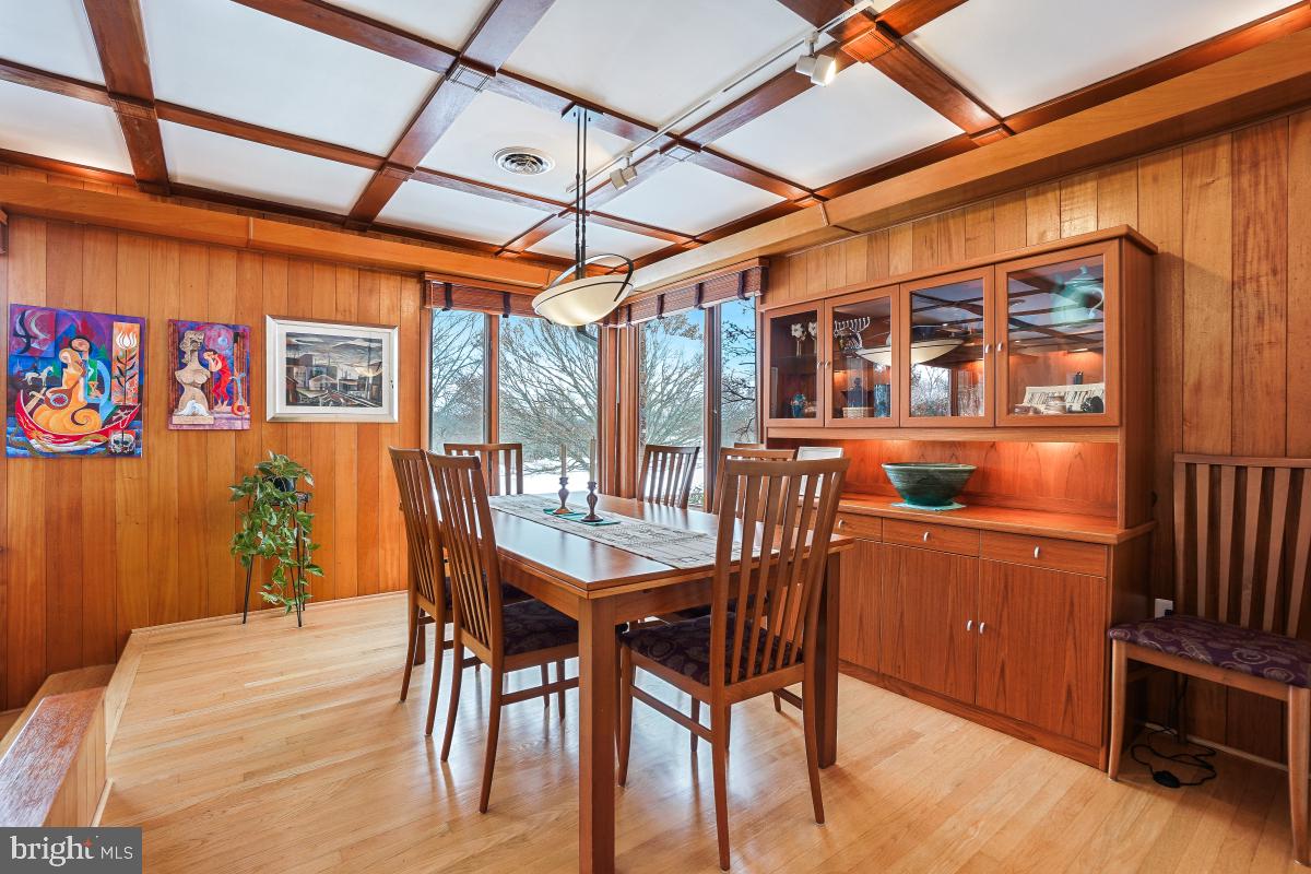 9320 Brink Road Gaithersburg, MD 20882 - Photo 11 of 57 Dining Room
