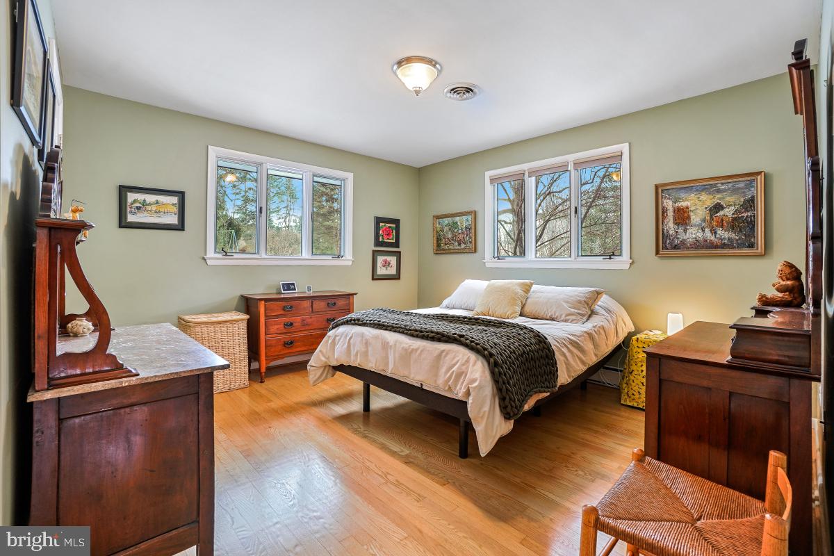 9320 Brink Road Gaithersburg, MD 20882 - Photo 29 of 57 Primary Bedroom