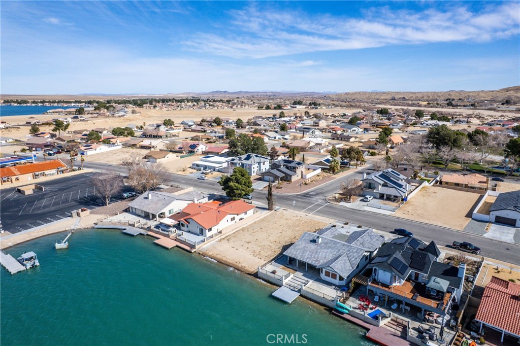 26734 Bluewater Road Helendale, CA 92342 - Photo 8 of 10 an aerial view of multiple house