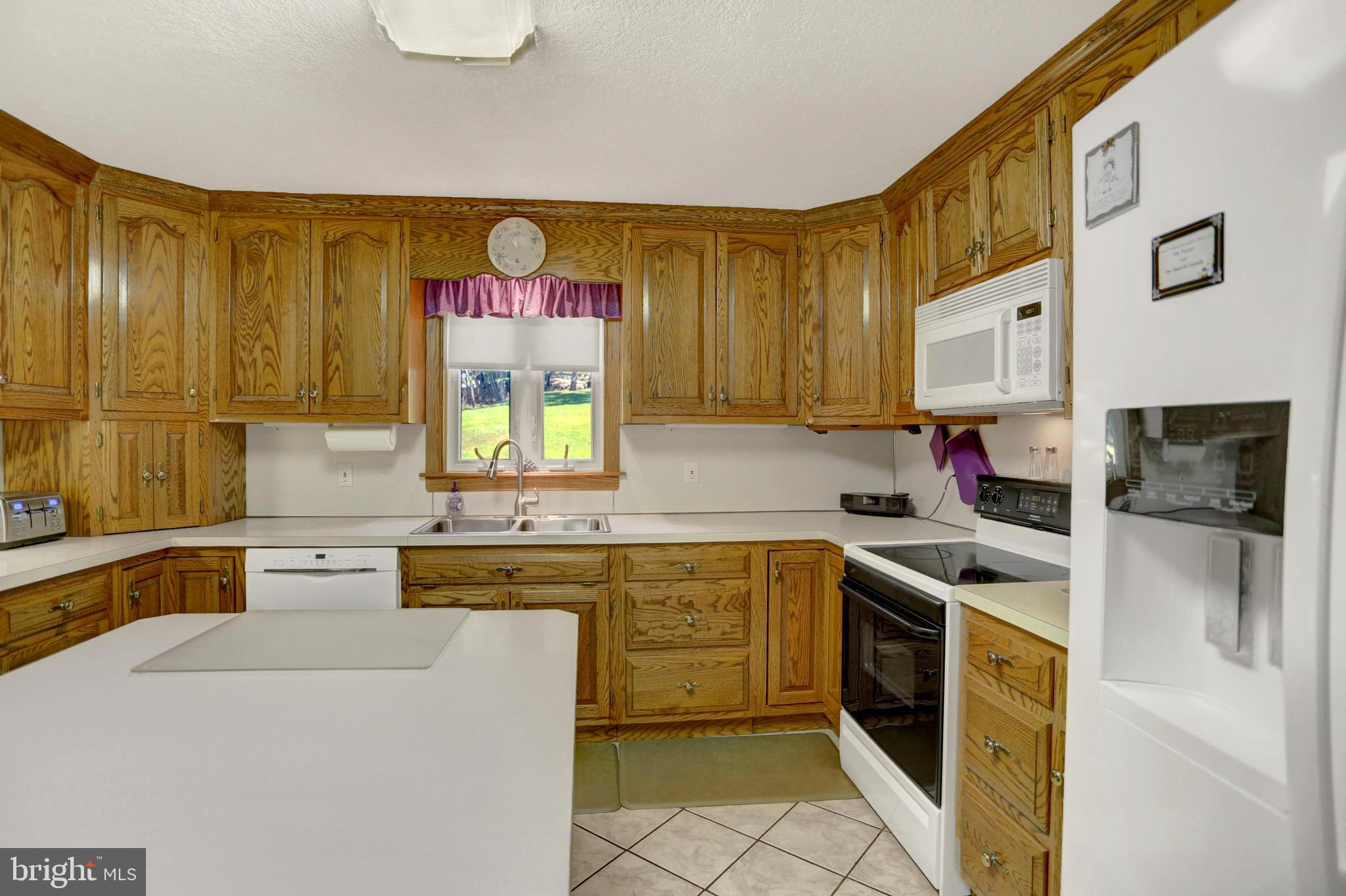 76 Community Road Newport, PA 17074 - Photo 5 of 50 Gallery Image 5
