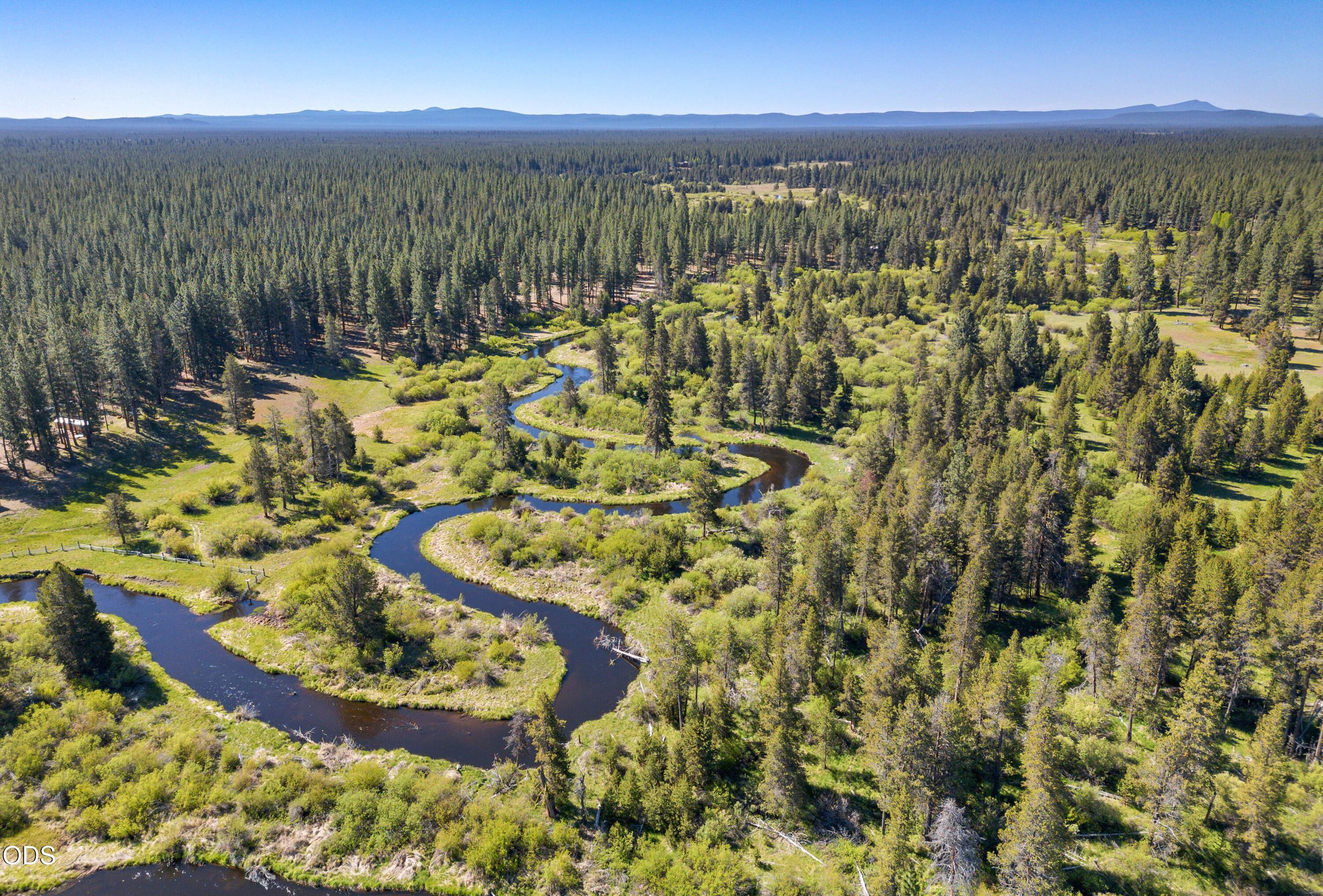 50910 Masten Road La Pine, OR 97739 - Photo 5 of 44 a view of a city