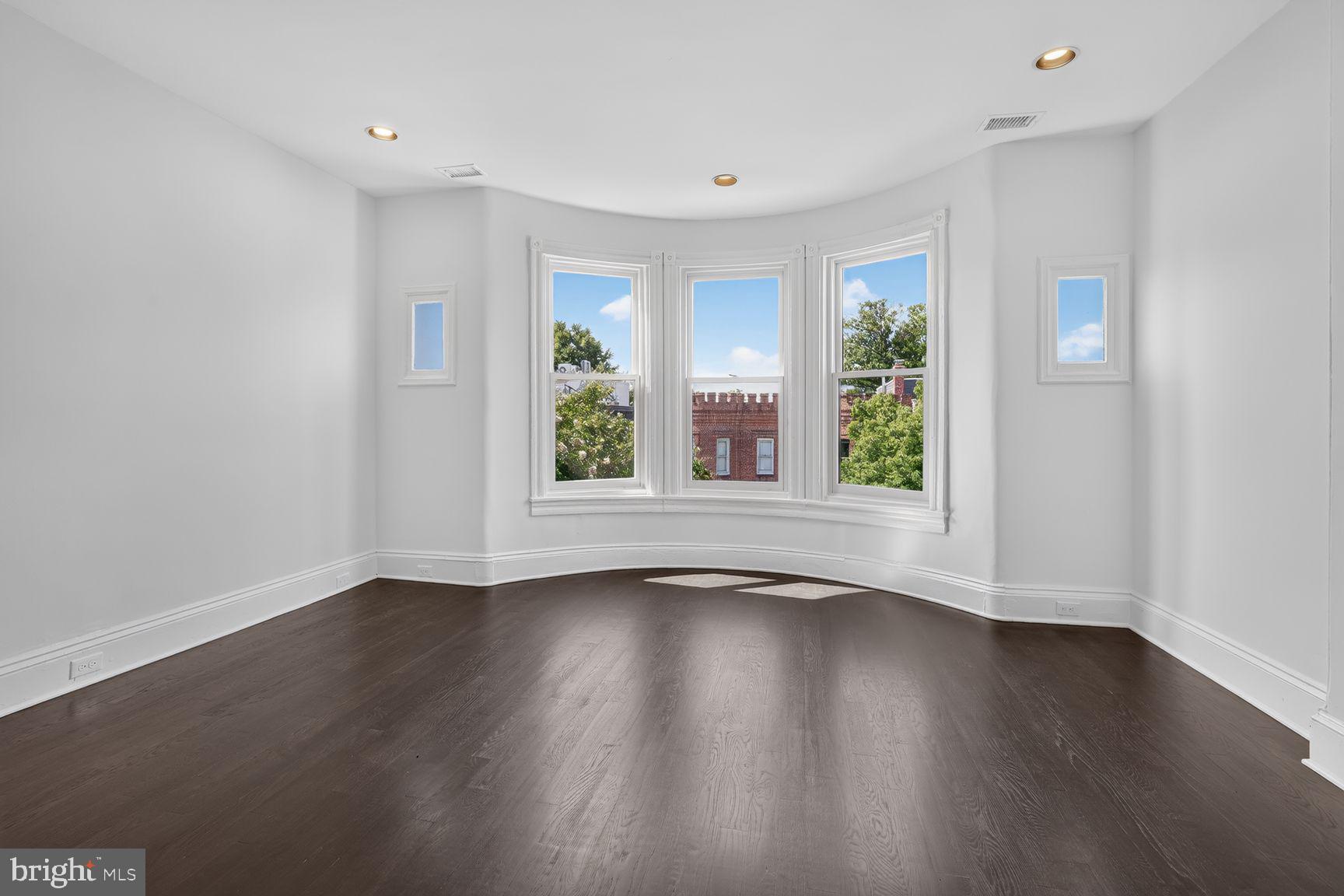 1321 T Street Northwest Washington, DC 20009 - Photo 23 of 42 Bedroom 2