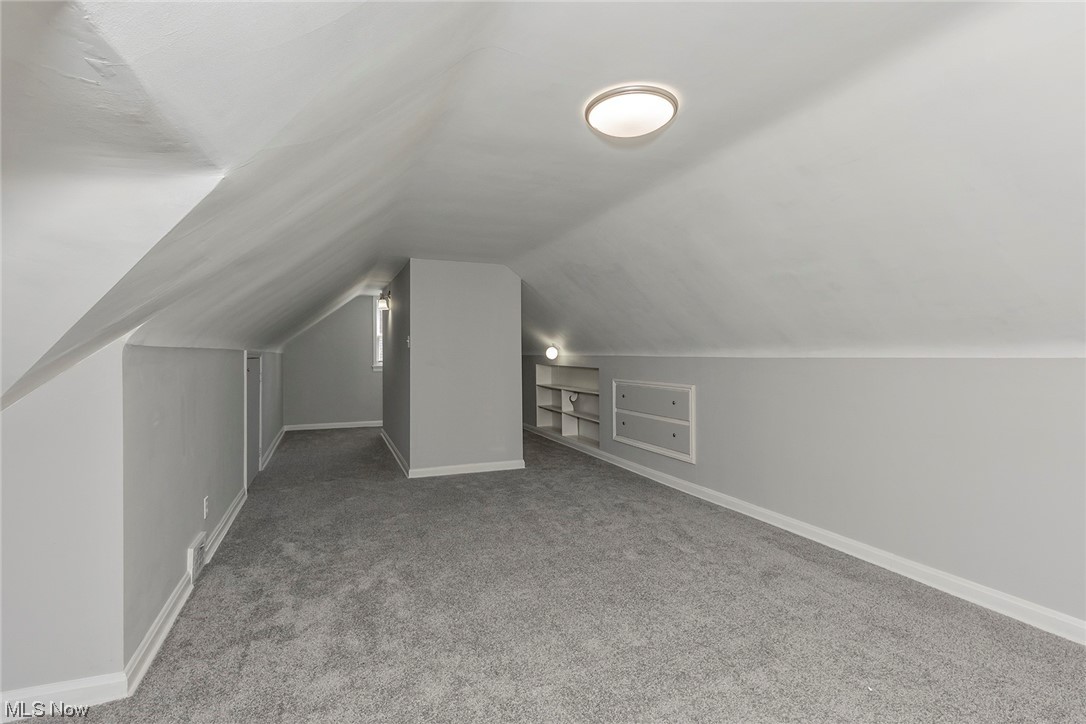 5680 Highland Road Cleveland, OH 44143 - Photo 23 of 35