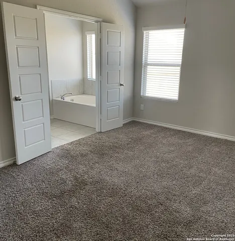 $2,300 | 13456 Sendero Roble, San Antonio, TX 78253