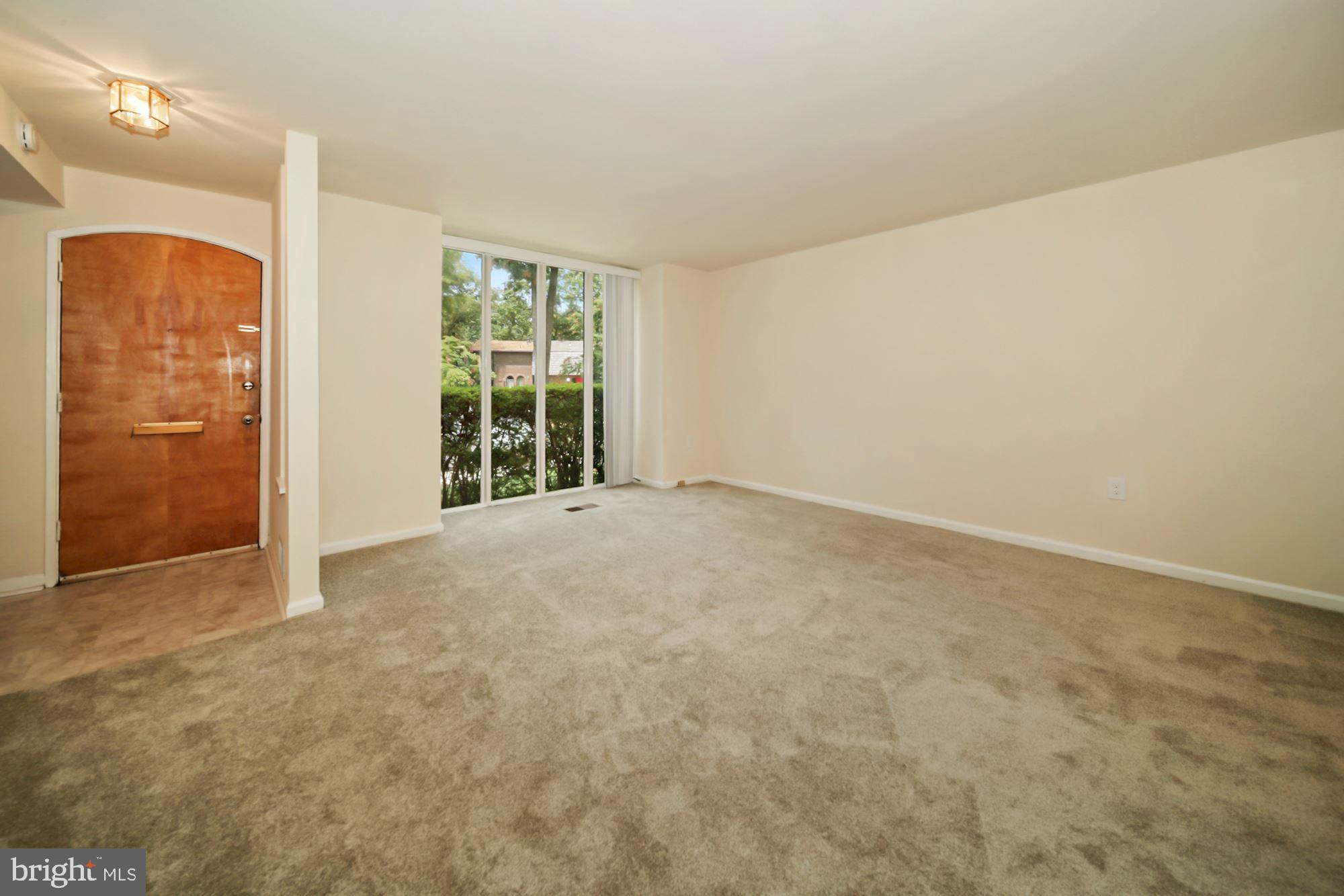 8105 Inverness Ridge Road Potomac, MD 20854 - Photo 2 of 24