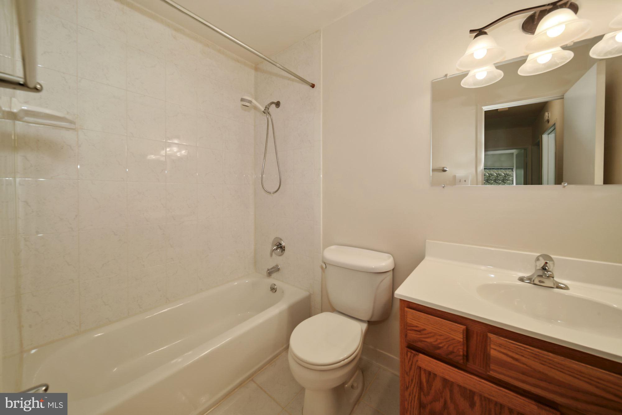 8105 Inverness Ridge Road Potomac, MD 20854 - Photo 21 of 24