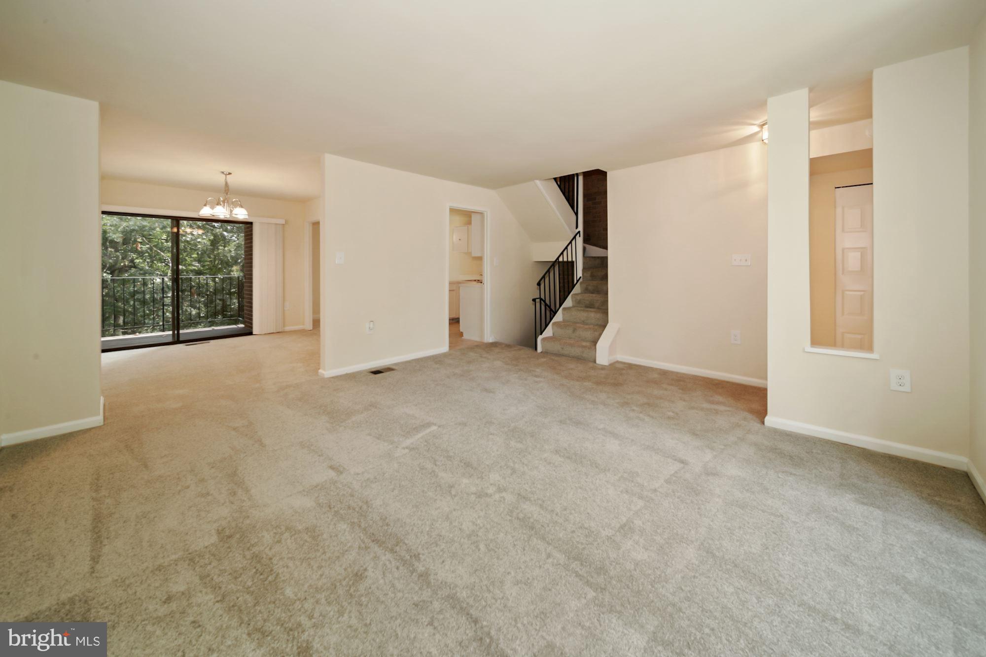 8105 Inverness Ridge Road Potomac, MD 20854 - Photo 4 of 24