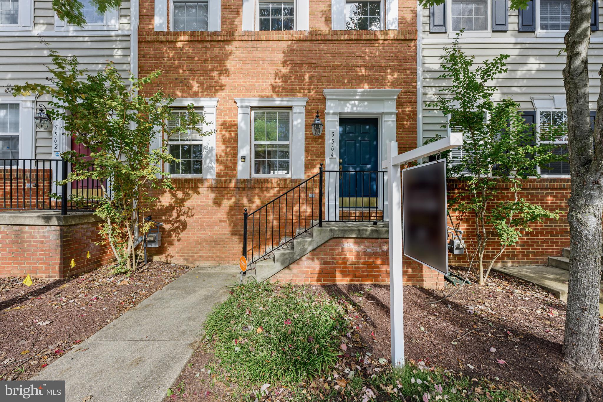 5564 Lanier Avenue Suitland, MD 20746 - Photo 7 of 37 a view of a house with backyard and sitting area