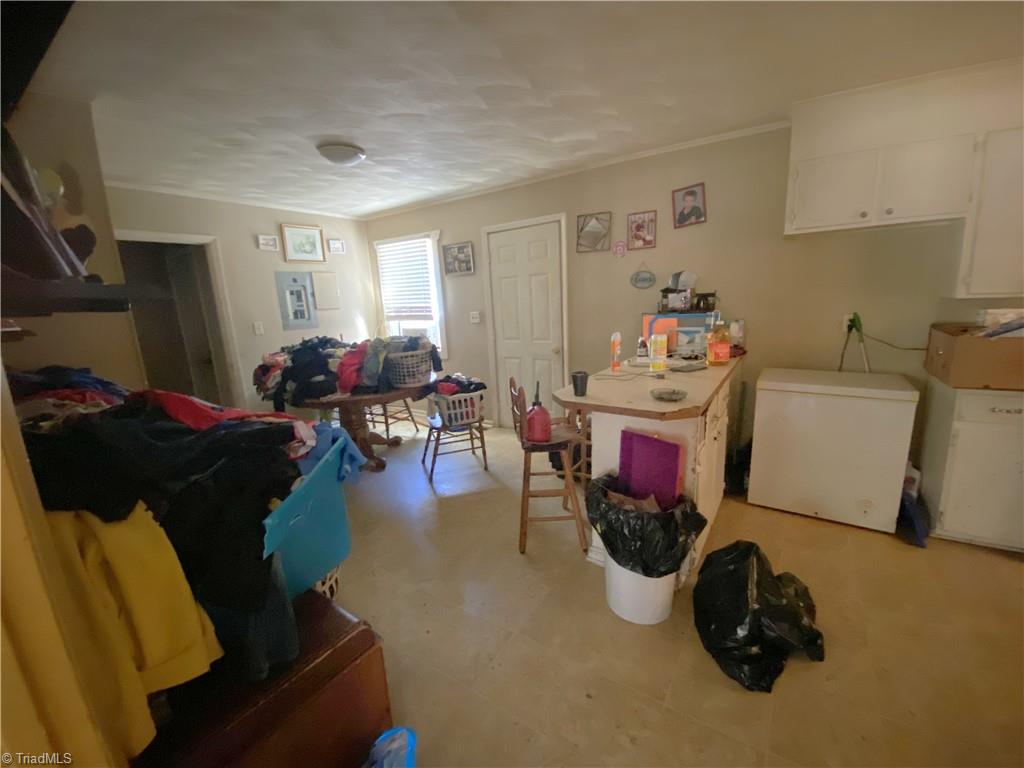 5644 Allison Road Pelham, NC 27311 - Photo 5 of 12 Dining Area in Kitchen