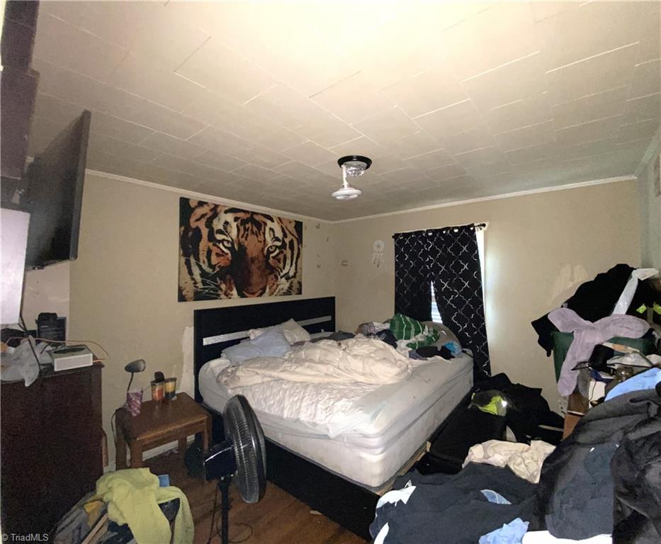 5644 Allison Road Pelham, NC 27311 - Photo 6 of 12 Primary Bedroom