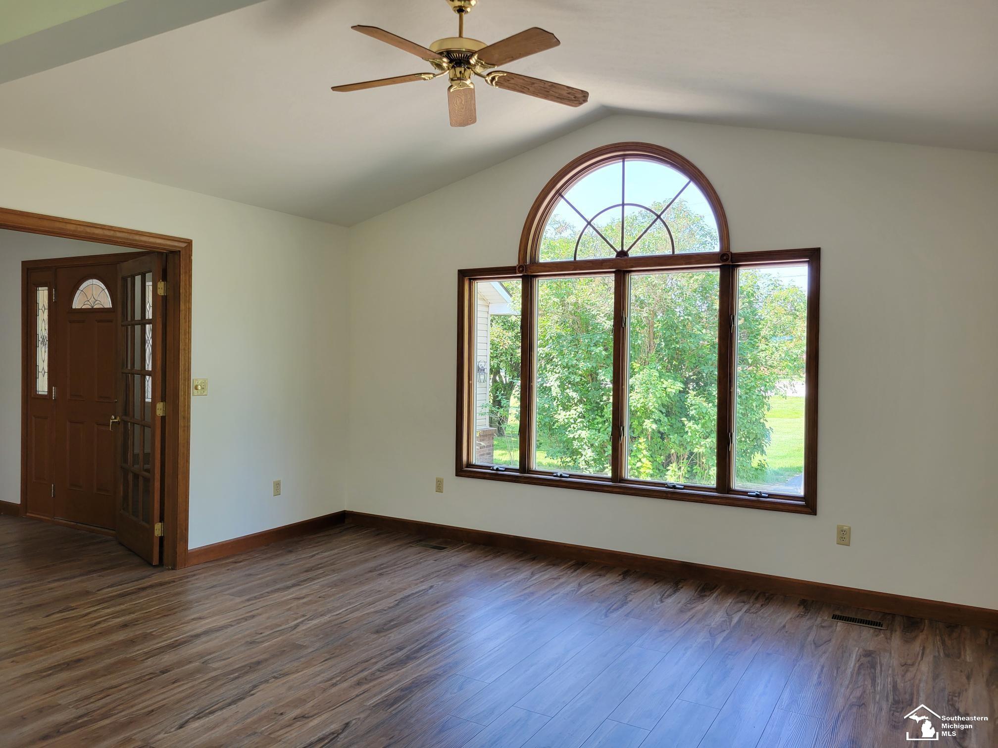 3127 South Custer Road Monroe, MI 48161 - Photo 12 of 45