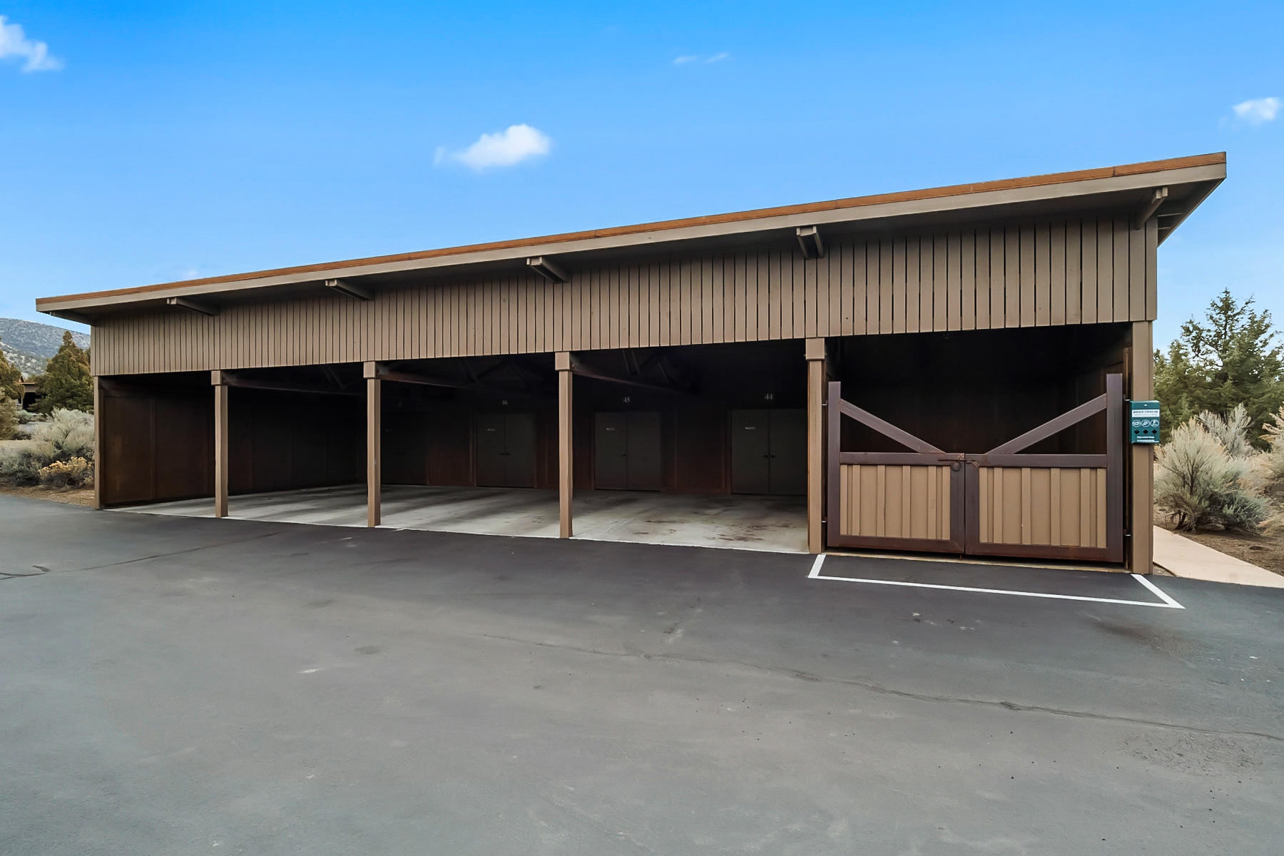 16779 South W Brasada Ranch Road, Unit 44 Powell Butte, OR 97753 - Photo 24 of 31 24JH5_1475