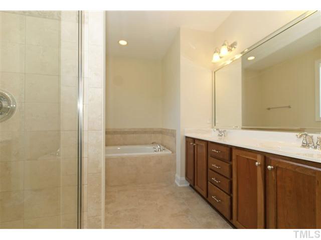 504 Powers Ferry Road Cary, NC 27519 - Photo 14 of 20 Gallery Image 14