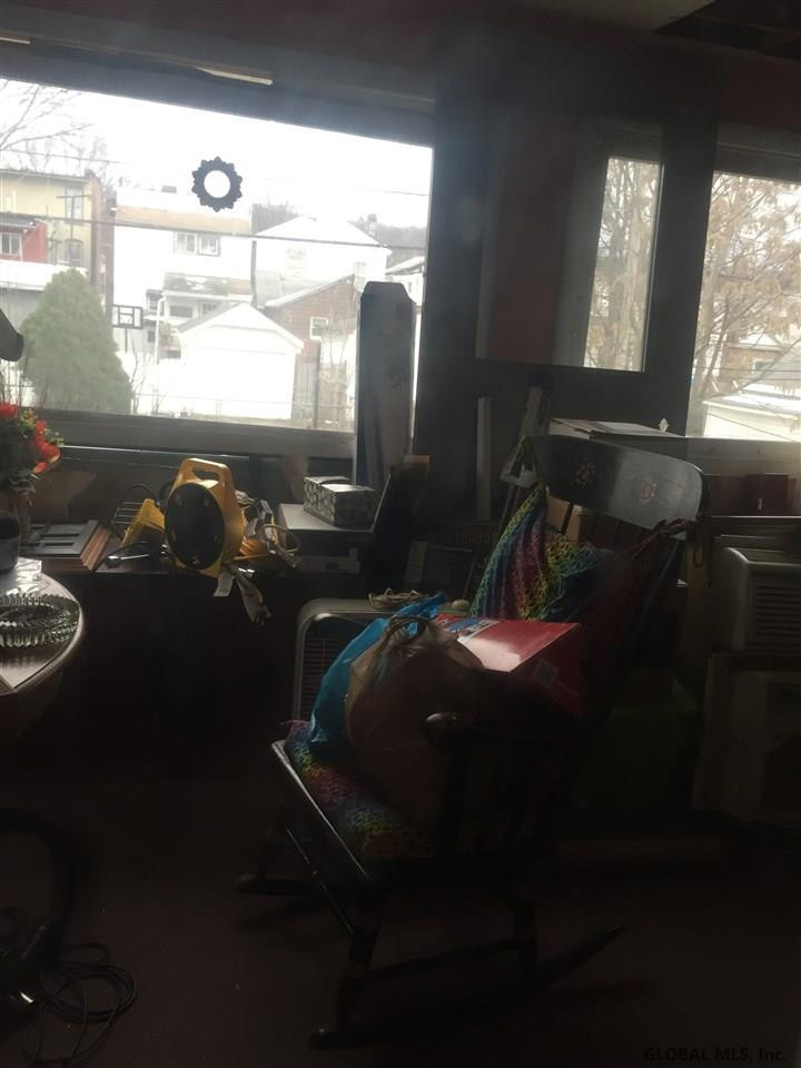 686 3rd Avenue Manhattan, NY 10017 - Photo 13 of 15 Photo 13