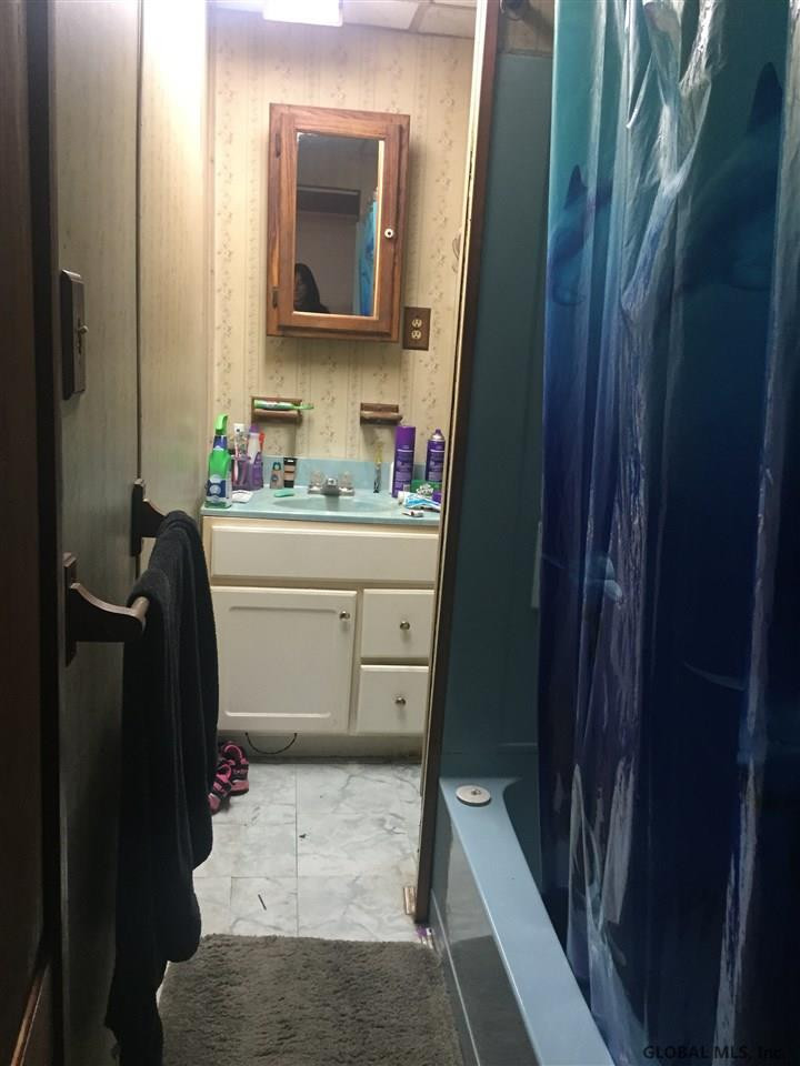 686 3rd Avenue Manhattan, NY 10017 - Photo 7 of 15 Photo 7