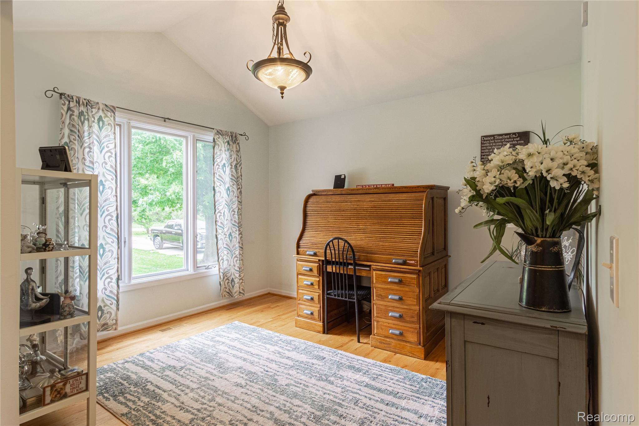 10185 Horton Road Goodrich, MI 48438 - Photo 12 of 36 Interiors (5 of 42).jpg