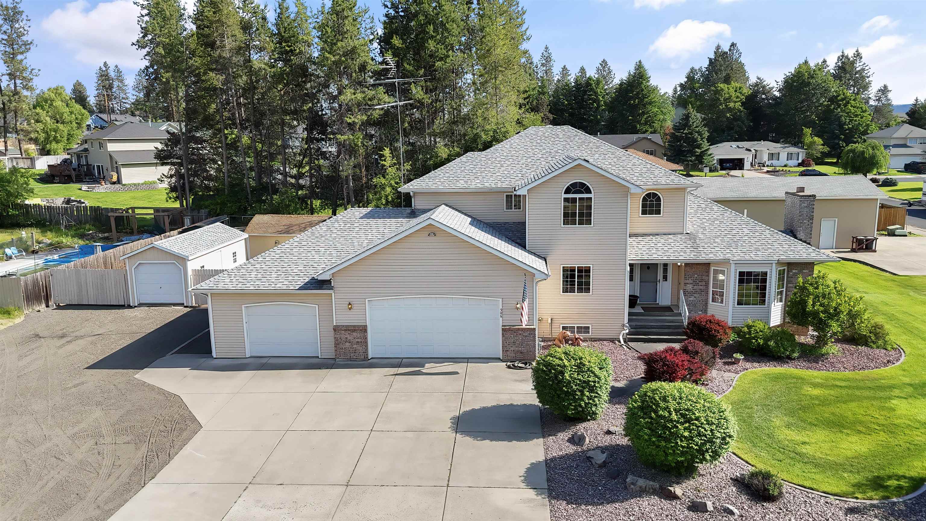 506 East Cooper Lane Colbert, WA 99005 - Photo 3 of 44 Gallery Image 3