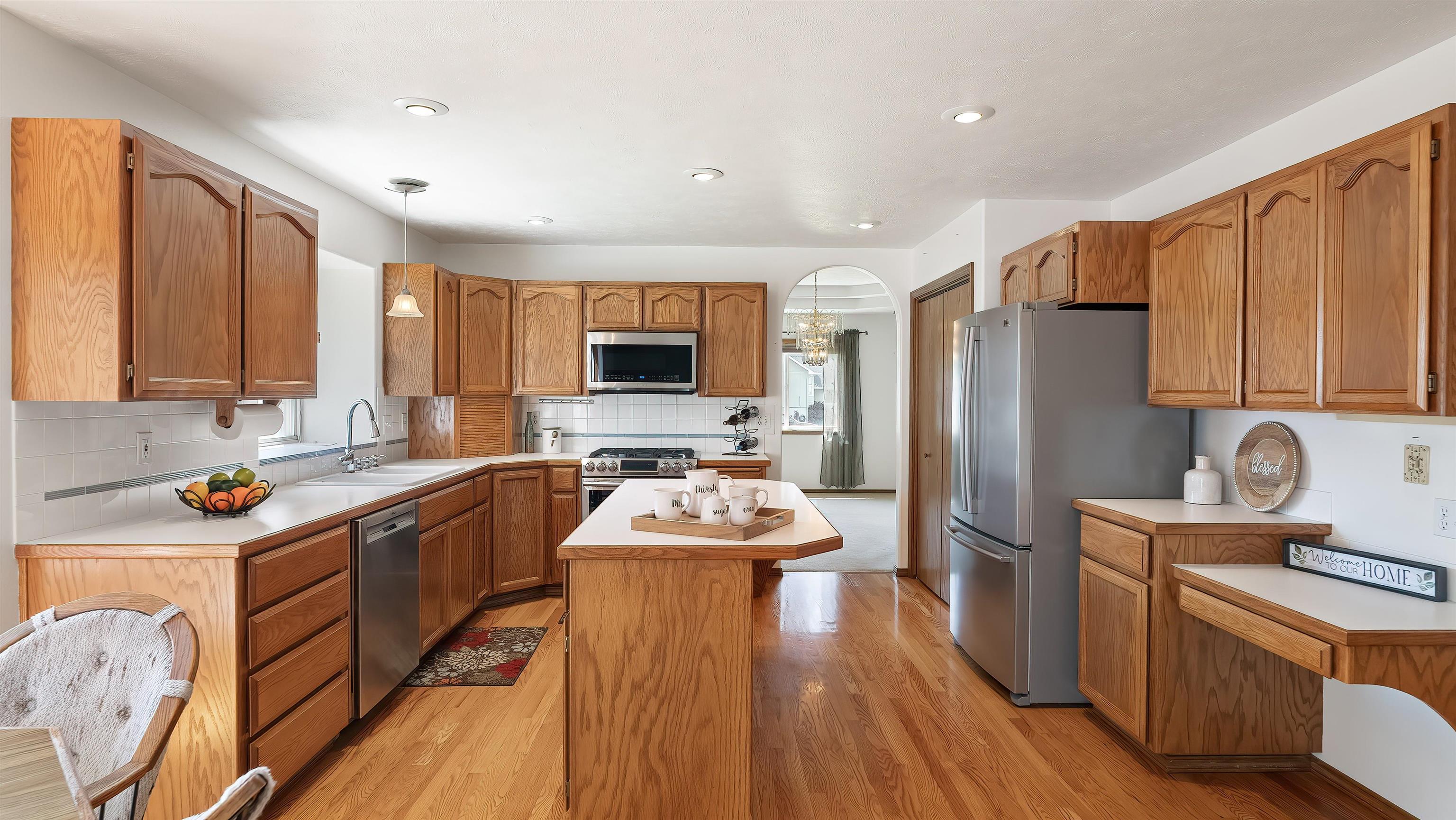 506 East Cooper Lane Colbert, WA 99005 - Photo 9 of 44 Gallery Image 9