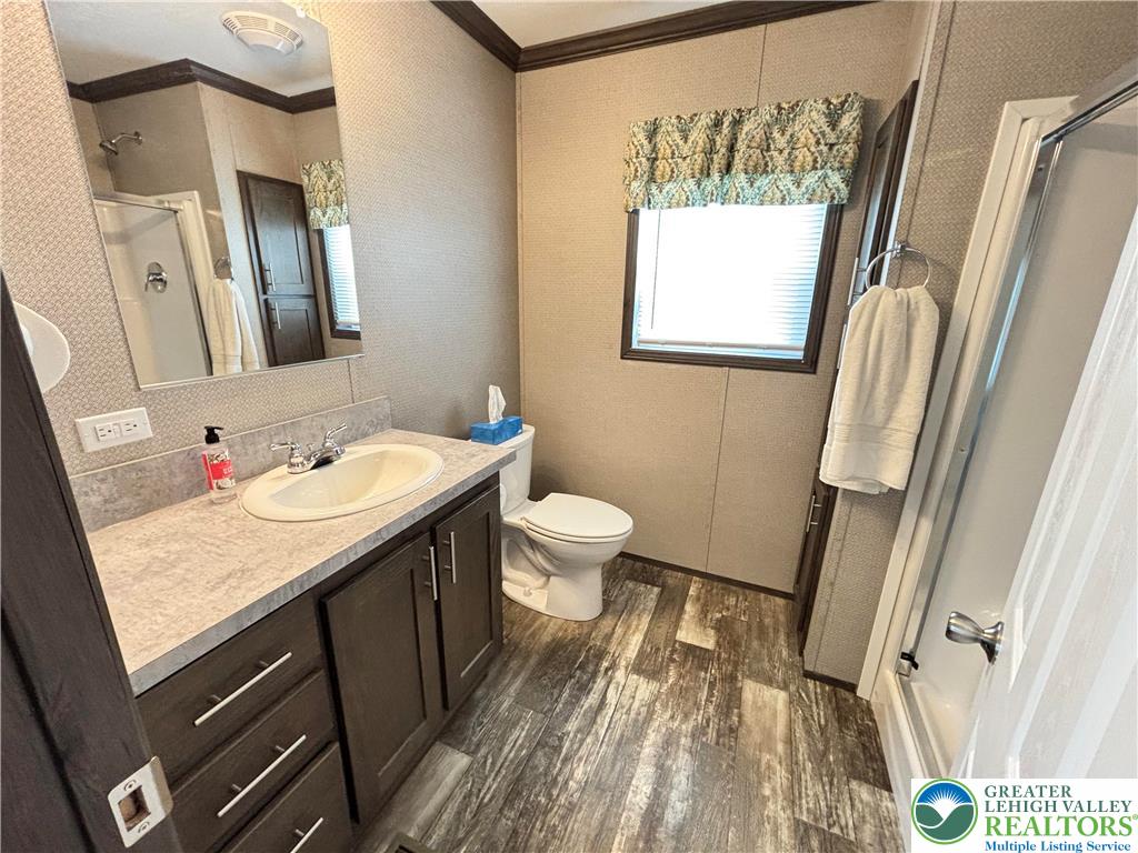 334 Old Topton Road Mertztown, PA 19539 - Photo 15 of 28 primary bathroom