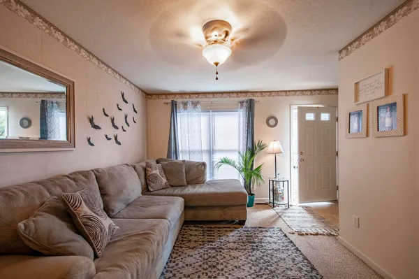 $201,400 | 15-2 Beverly Court, Unit 2, Lexington, VA 24450