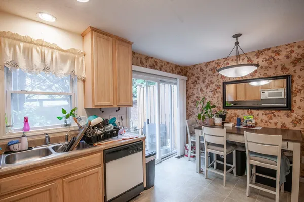 $201,400 | 15-2 Beverly Court, Unit 2, Lexington, VA 24450