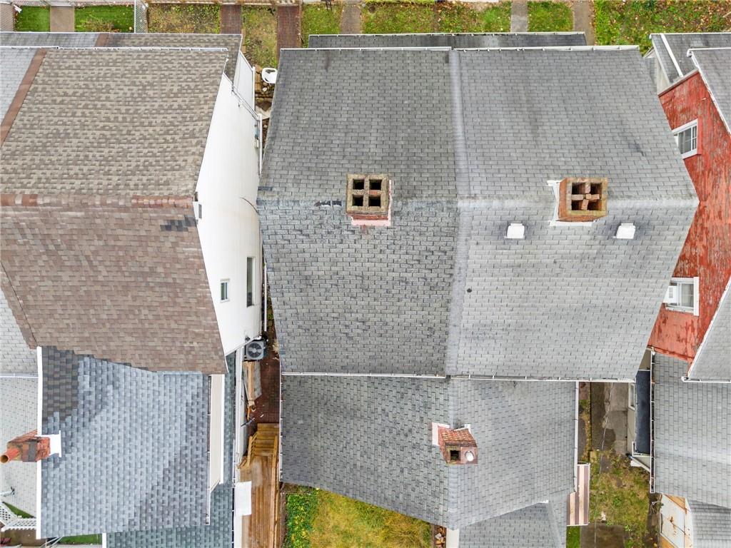 15 Orchard Street McKees Rocks, PA 15136 - Photo 4 of 6