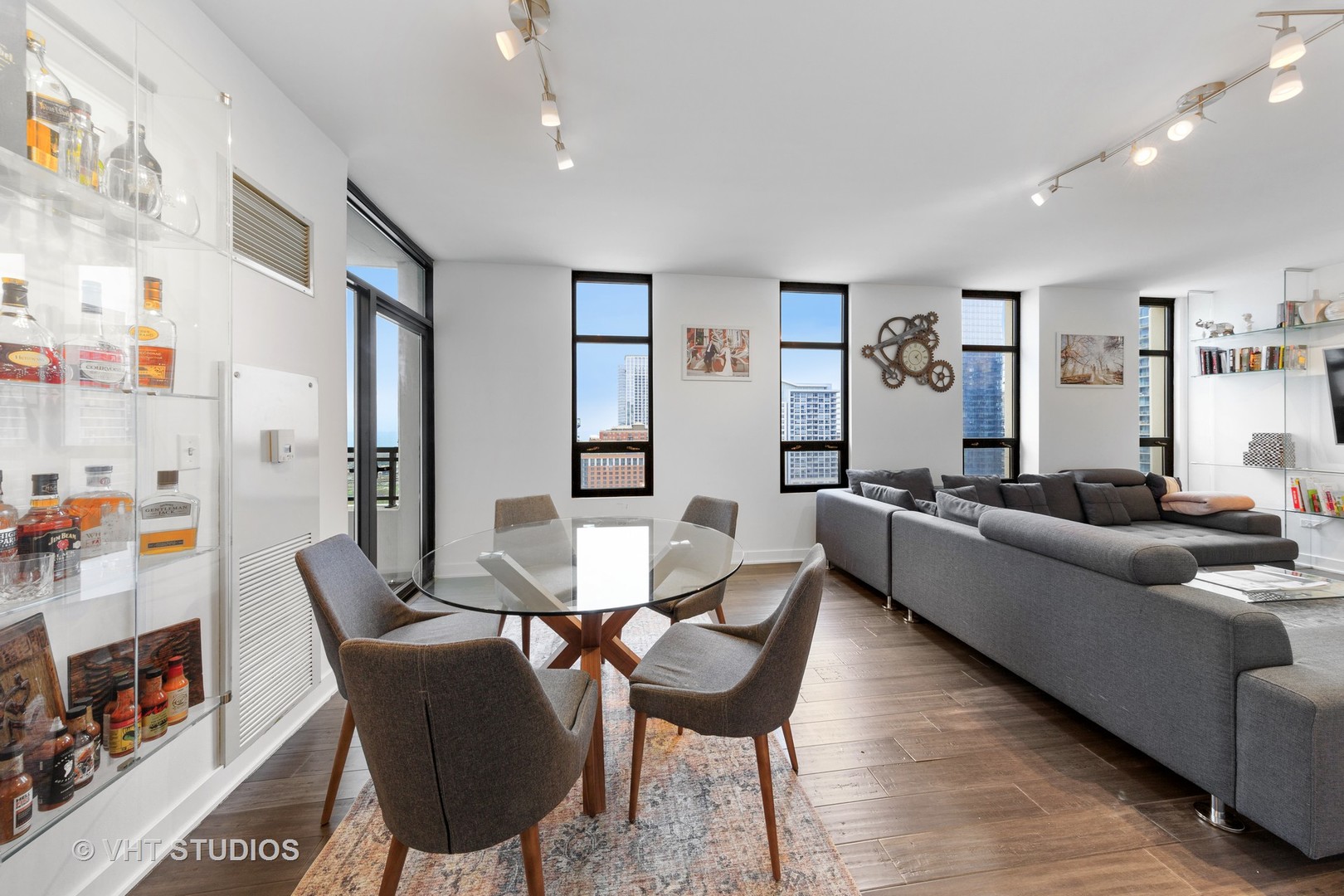 1255 South State Street, Unit 1603 Chicago, IL 60605 - Photo 10 of 21 a living room with furniture and a couch