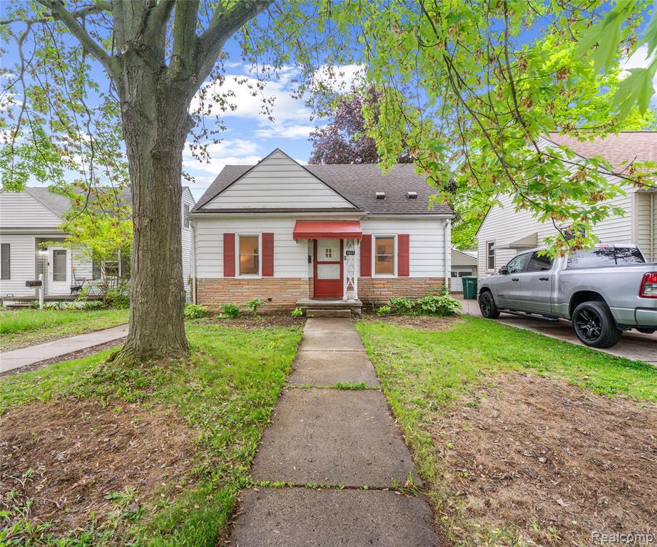 2017 Harding Avenue Ypsilanti, MI 48197 - Photo 7 of 39
