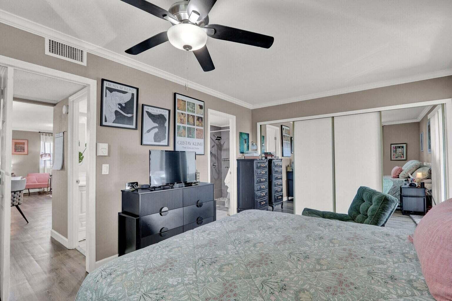 279 Flanders F Delray Beach, FL 33484 - Photo 15 of 18 Bedroom