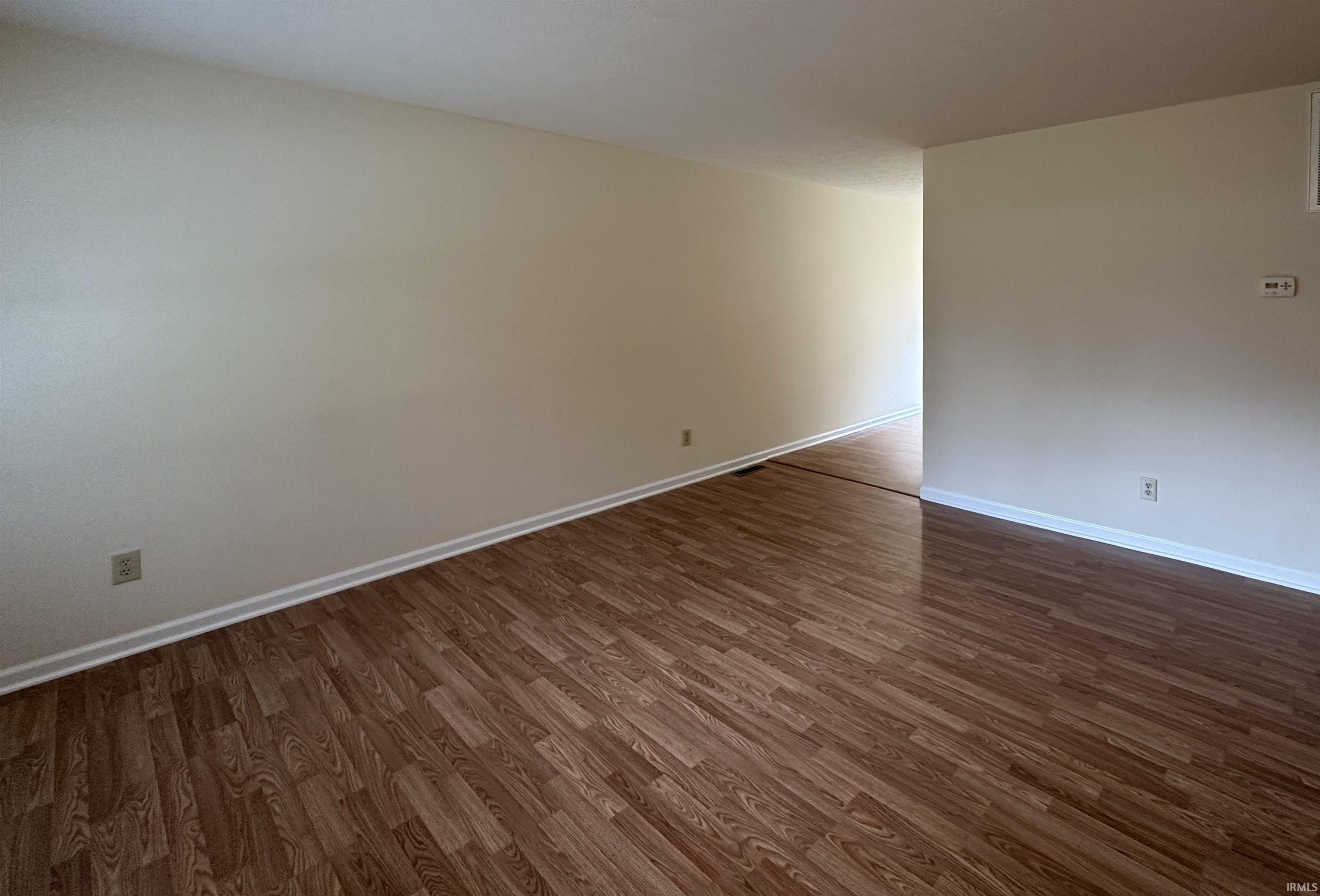 980 North Logan Road Bloomington, IN 47404 - Photo 3 of 21