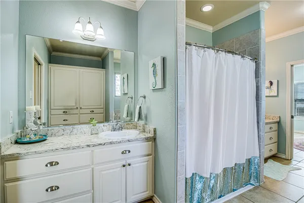 $997,500 | 20 Southpointe Circle, Rockport, TX 78382