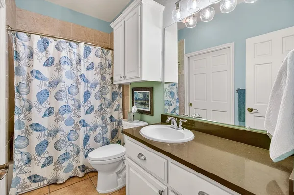 $997,500 | 20 Southpointe Circle, Rockport, TX 78382