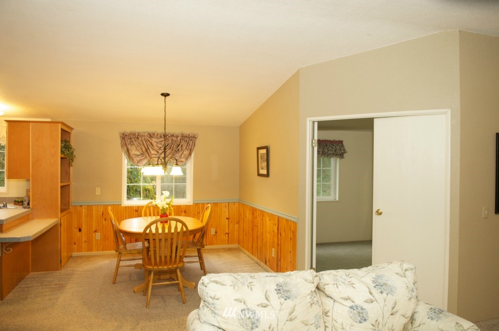 7036 Young Road Northwest Olympia, WA 98502 - Photo 7 of 23 Gallery Image 7