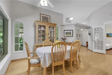 $725,000 | 5810 Lancewood Way, Naples, FL 34116