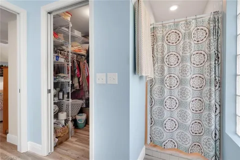 $725,000 | 5810 Lancewood Way, Naples, FL 34116