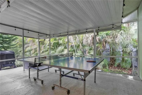 $725,000 | 5810 Lancewood Way, Naples, FL 34116