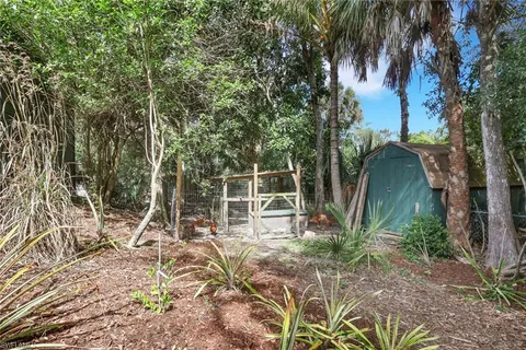 $725,000 | 5810 Lancewood Way, Naples, FL 34116