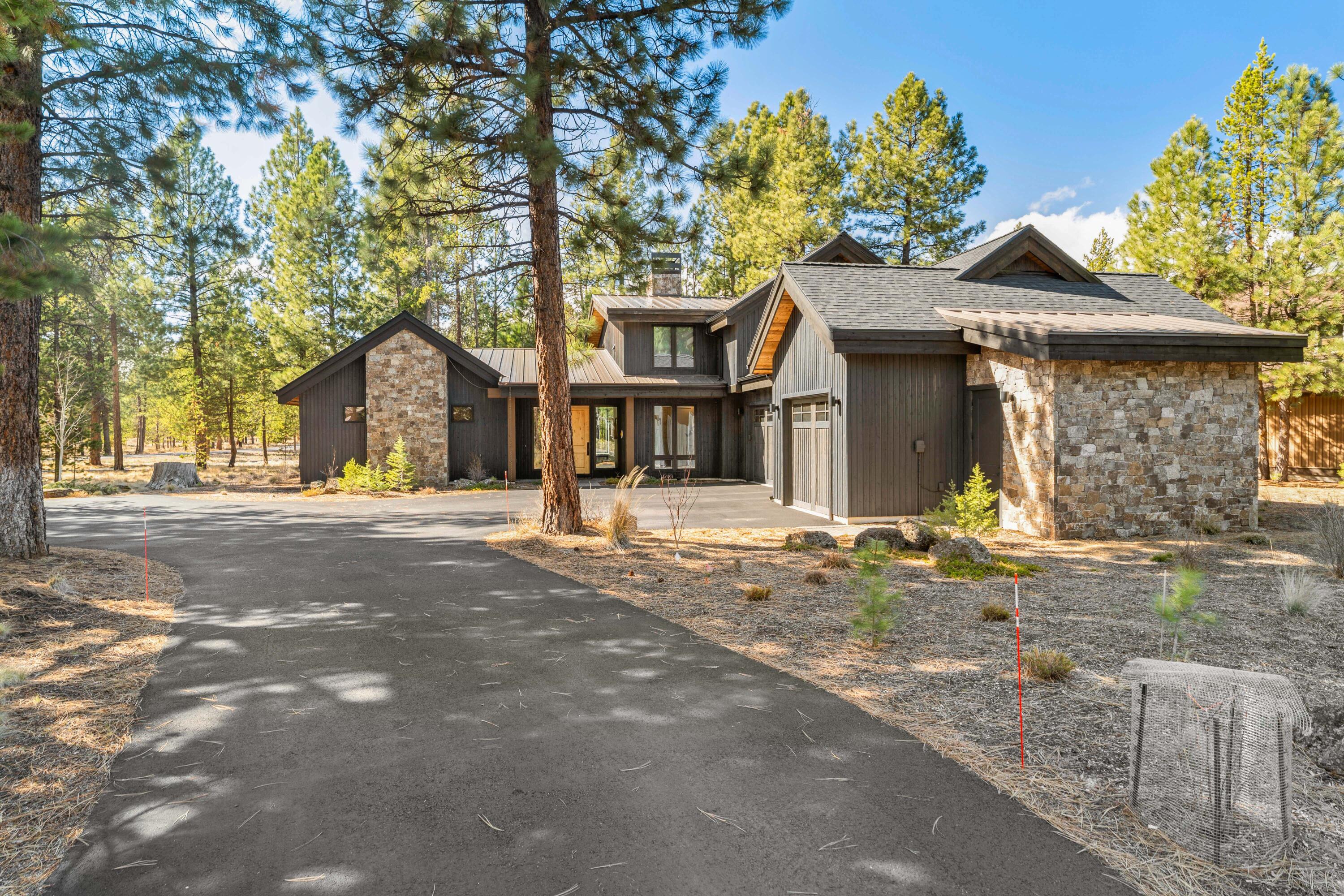 56670 Sunstone Loop, Unit LOT 141 Bend, OR 97707 - Photo 41 of 62 Exterior