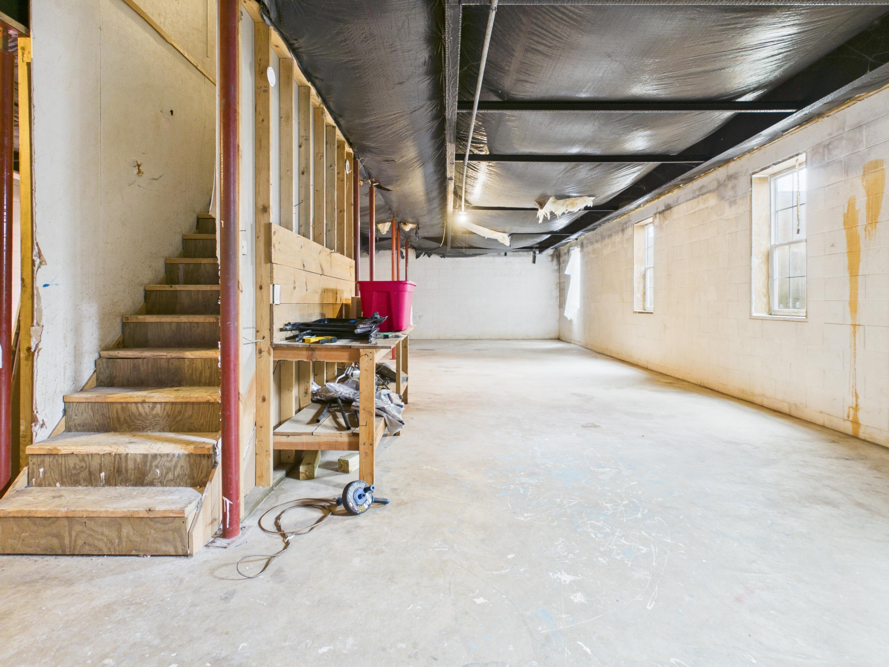 8541 South Grayling Road Grayling, MI 49738 - Photo 18 of 21 basement b
