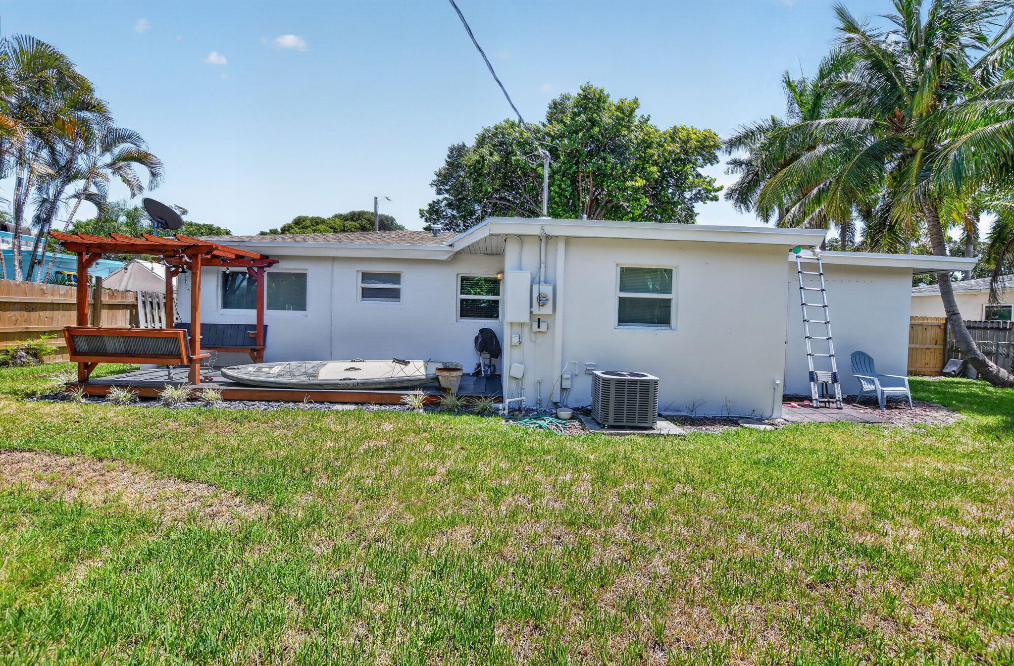 155 Northeast 20th Street Boca Raton, FL 33431 - Photo 27 of 32 25-web-or-mls-DSC_2824