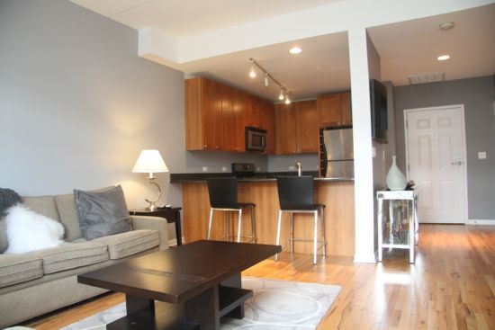 657 West Fulton Street, Unit 311 Chicago, IL 60661 - Photo 3 of 10