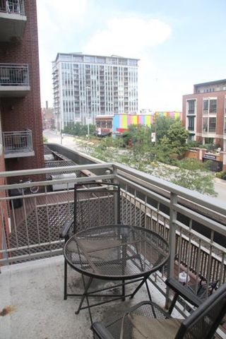 657 West Fulton Street, Unit 311 Chicago, IL 60661 - Photo 10 of 10