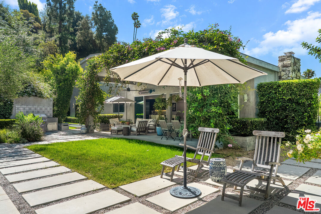 13611 Bayliss Road Los Angeles, CA 90049 - Photo 48 of 57