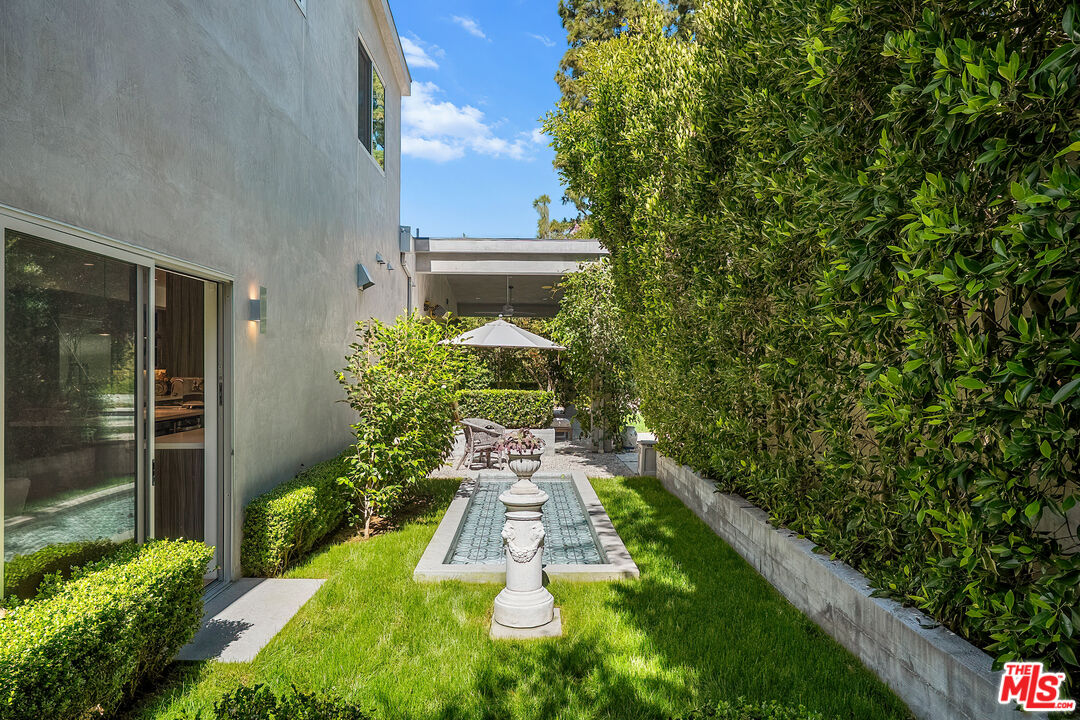 13611 Bayliss Road Los Angeles, CA 90049 - Photo 51 of 57