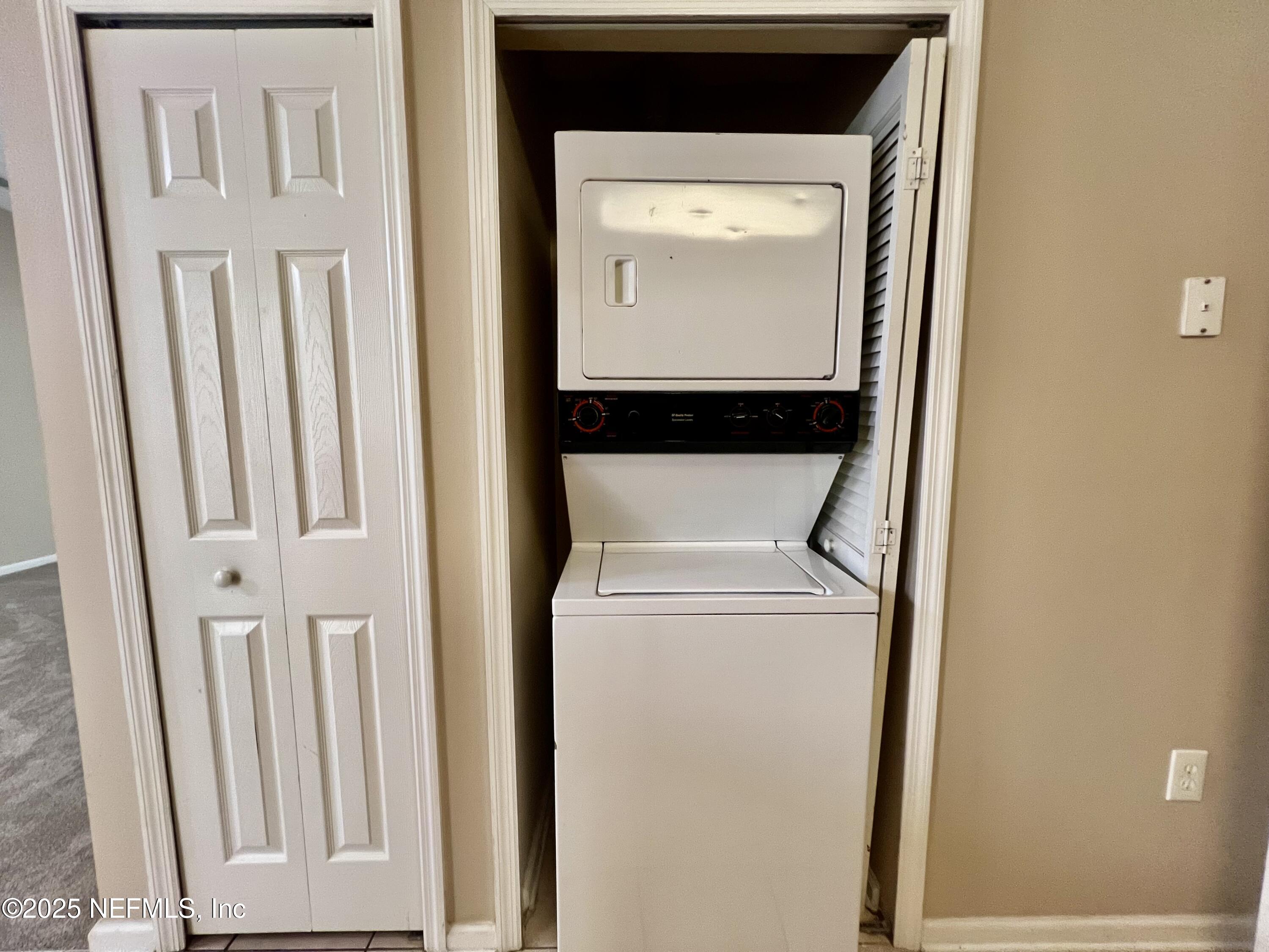 7920 Merrill Road, Unit 709 Jacksonville, FL 32277 - Photo 27 of 35 IMG_0920