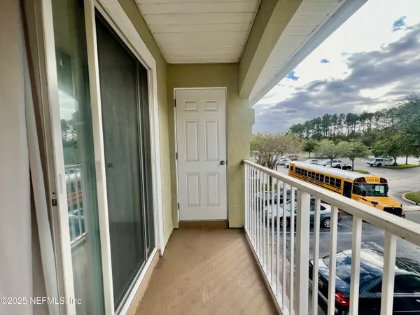 $1,375 | 7920 Merrill Road, Unit 709, Jacksonville, FL 32277