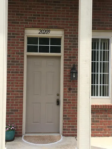 $1,850 | 20209 Chesapeake Circle, Walled Lake, MI 48390